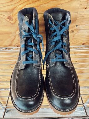 NWOT/B Wolverine Moc Toe Boots Mens 13 Black Leather Quilted Lug Sole Black/Gray